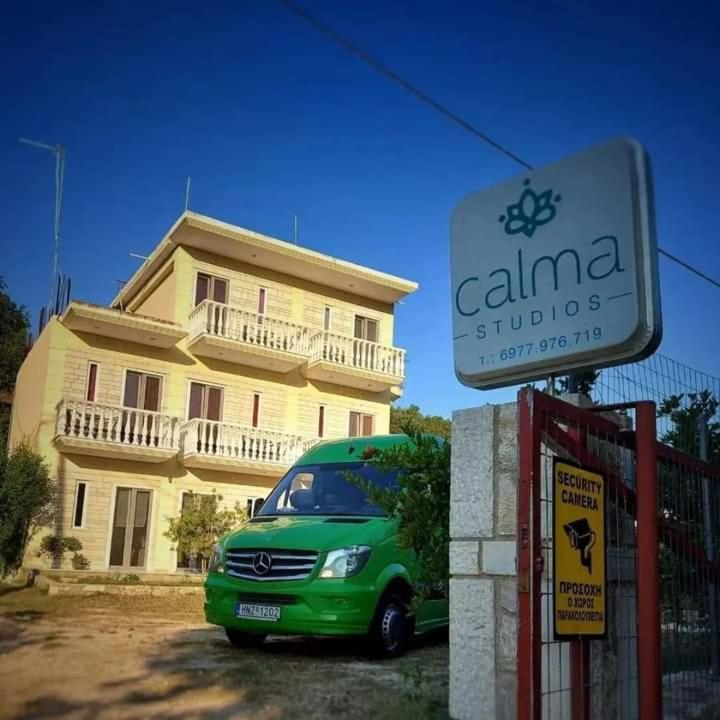 بارغا Calma Studios المظهر الخارجي الصورة